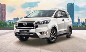 Минивэн Toyota Innova Crysta вернулся с дизелем и «механикой»