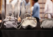 Конгломерат LVMH начал переговоры о продаже модного бренда Marc Jacobs